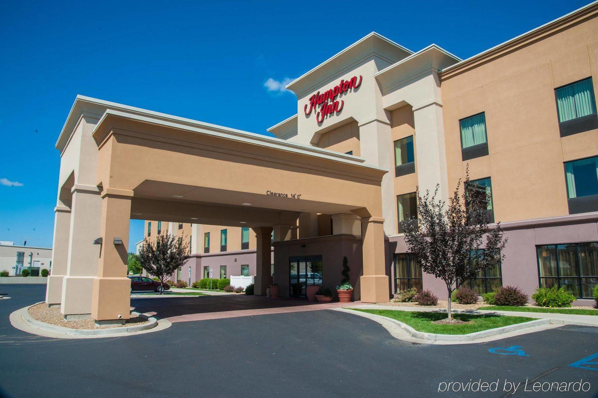 Hampton Inn Bismarck Exterior foto