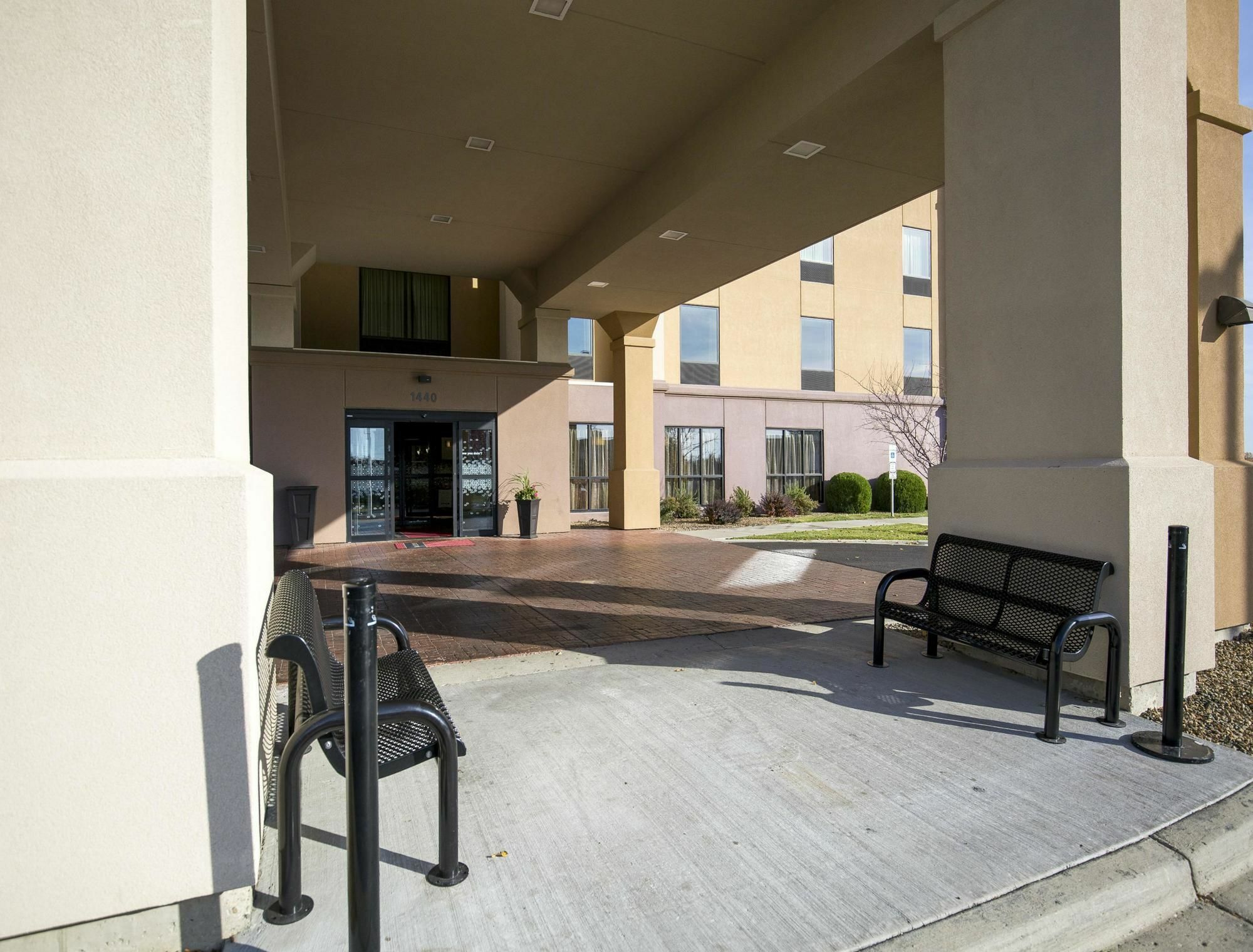 Hampton Inn Bismarck Exterior foto